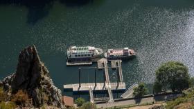 Catamaranes en la Ribeira Sacra