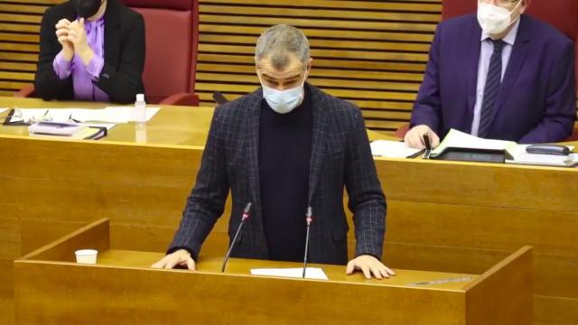 Toni Cantó durante su intervención en las Cortes Valencianas.