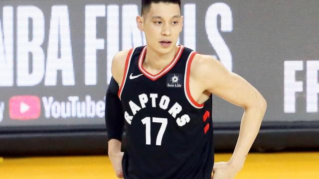 Jeremy Lin con los Raptors