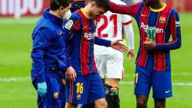 Pedri se retira lesionado con el Barça