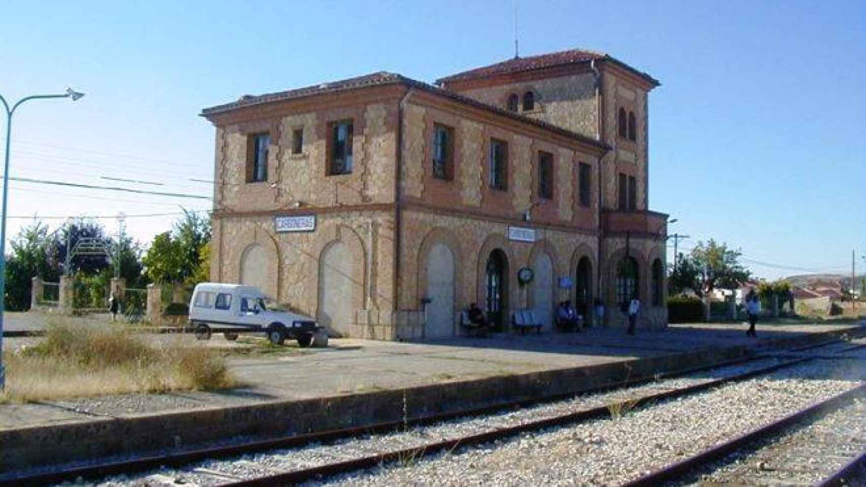 Estación de ferrocarril de Carboneras de Guadazón (Cuenca)