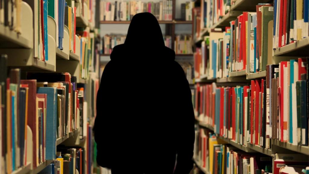 Los delincuentes aprovechan la pandemia para robar en librerías de A Coruña
