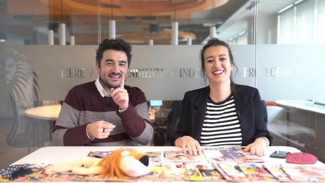 Jesús Carmona y Cristina Rodrigo durante la grabación del 'Kiosco rosa'.