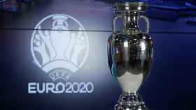 El trofeo de la Eurocopa 2020, que se celebrará en 2021