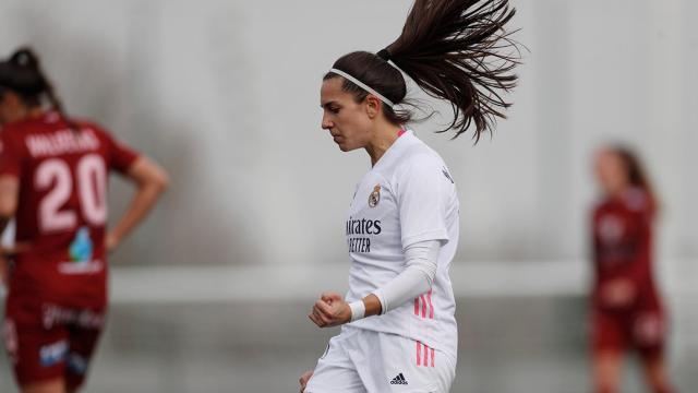 Marta Cardona celebra el tanto frente al EDF Logroño