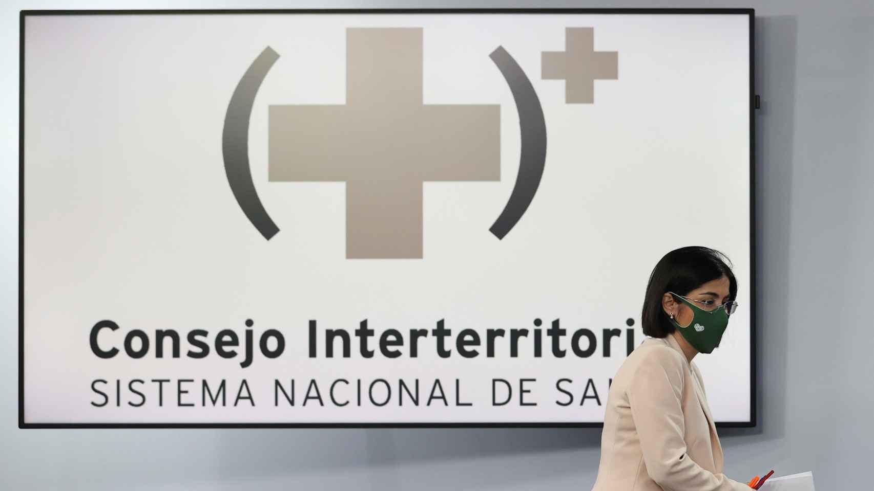 La ministra de Sanidad, Carolina Darias, en rueda de prensa tras un Consejo Interterritorial.