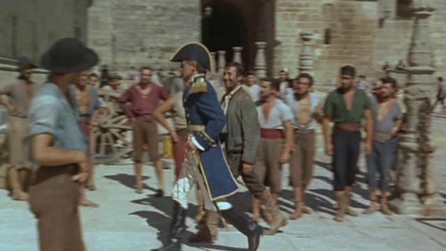 Cary Grant accede al Hostal dos Reis Católicos en un fotograma de 'Orgullo y pasión'
