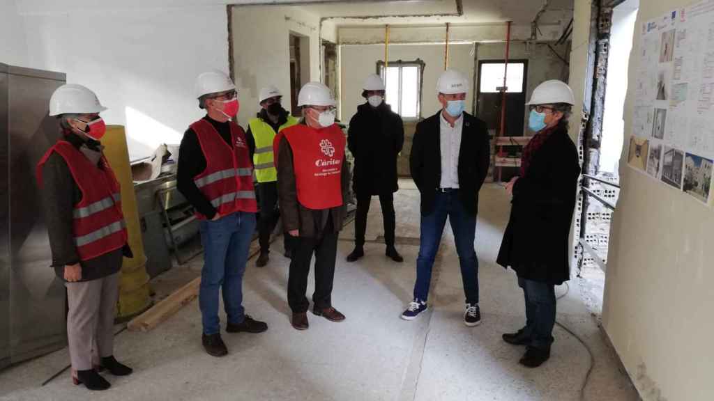 Marcos Rey en su visita al nuevo centro asistencial de Cáritas