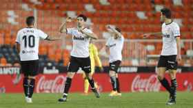El Valencia celebra el gol ante el Villarreal