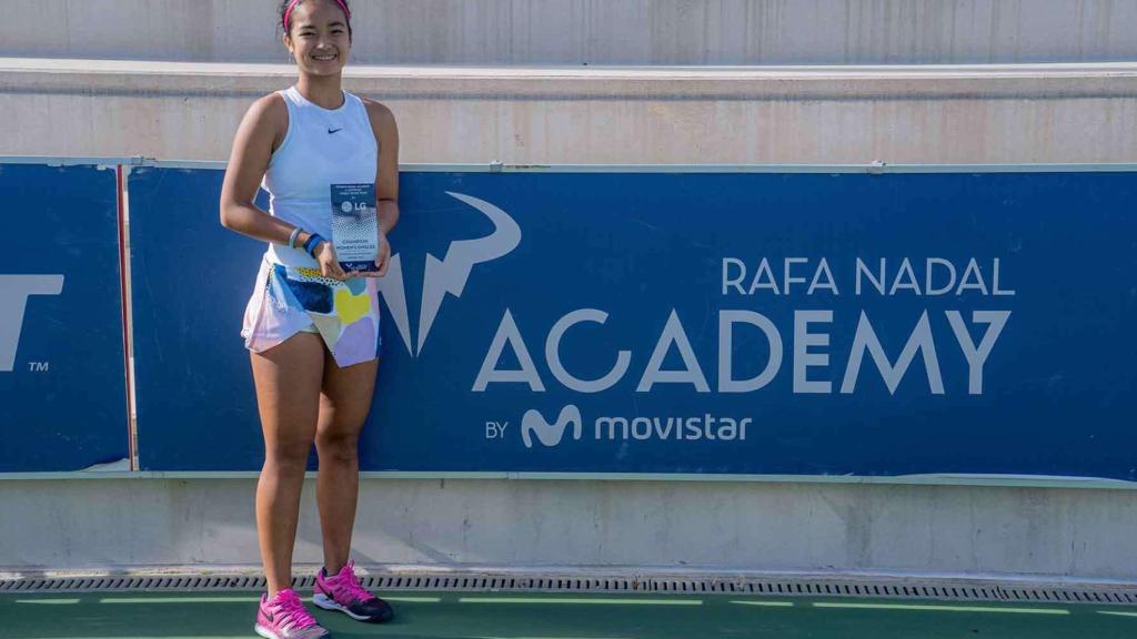 Alex Eala, con el título ITF by LG en Manacor