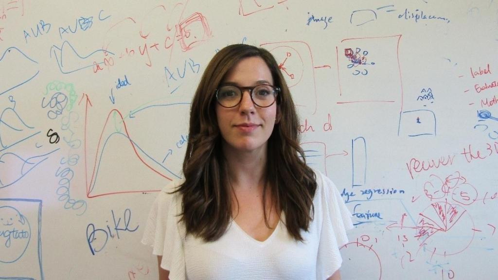 María Pérez Ortiz, investigadora posdoctoral en inteligencia artificial en el University College London.