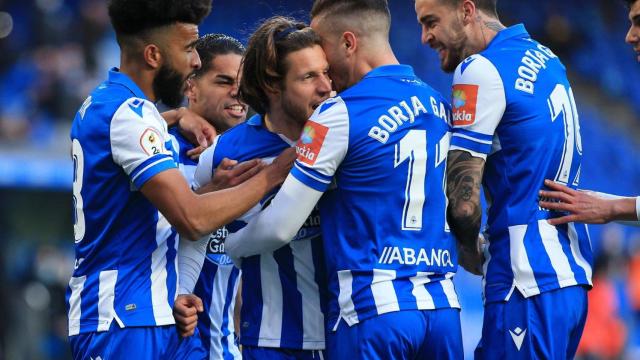 Celebración del gol de Keko en el Deportivo – Pontevedra.