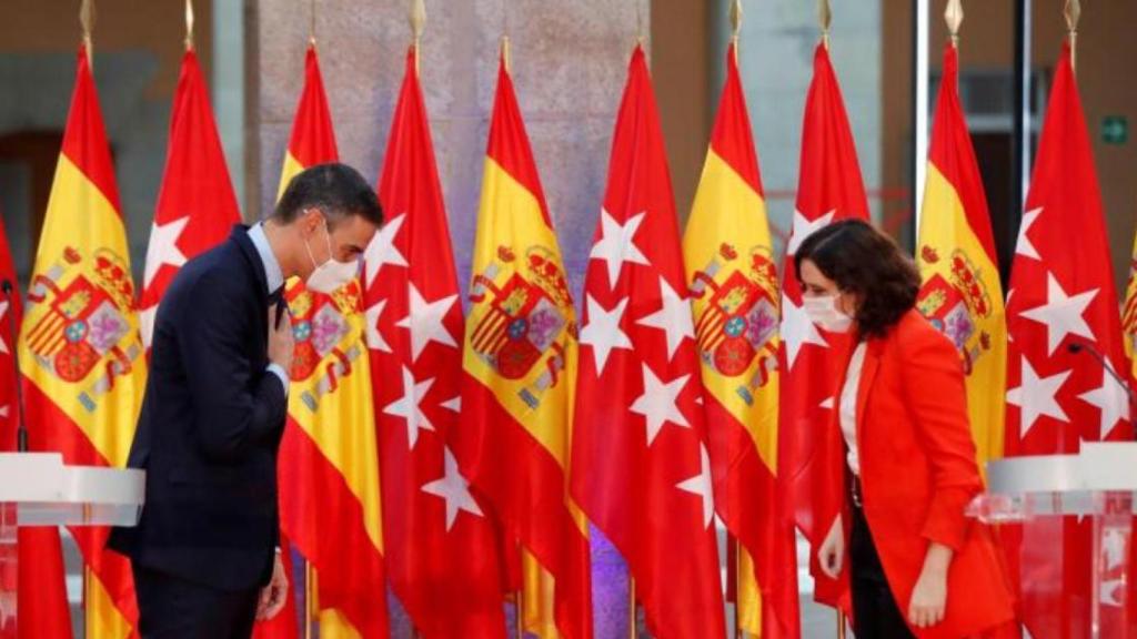 Sánchez y Ayuso, durante un encuentro en la Comunidad de Madrid.