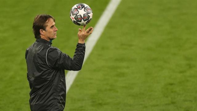 Julen Lopetegui, en un entrenamiento del Sevilla