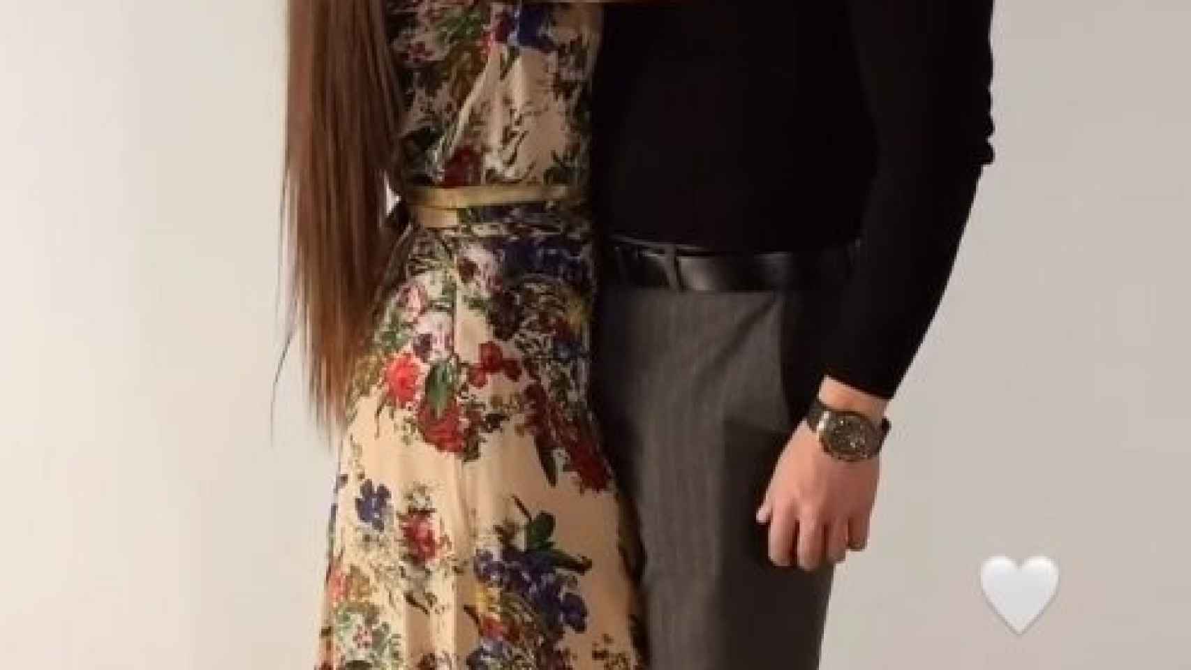 Brayan y Julia en una de las fotos que ella compartió en San Valentín.