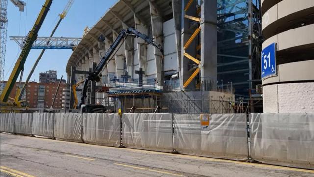 La 'muela' del Santiago Bernabéu en el mes de marzo