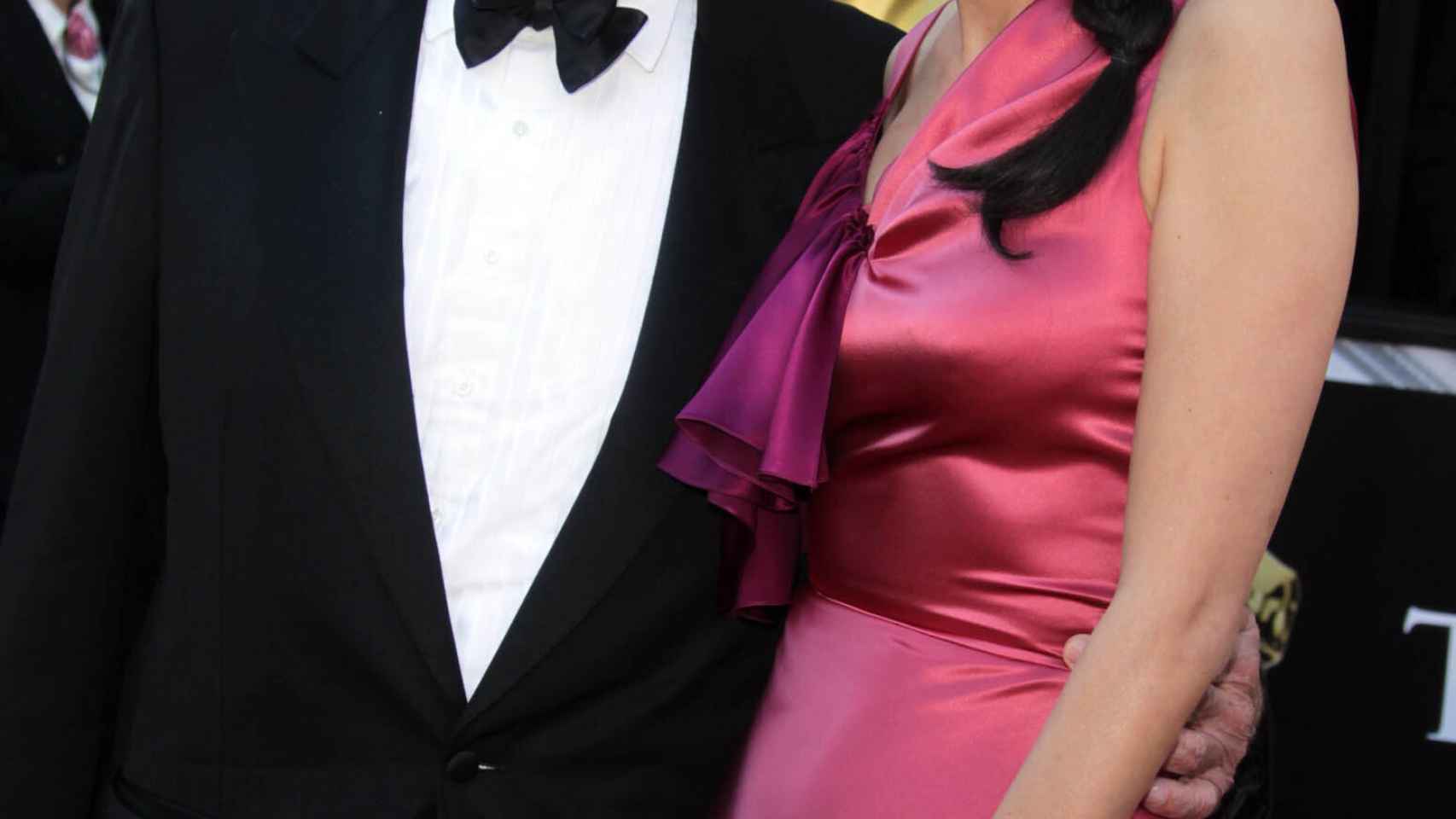Murdoch junto a Wendi Deng durante los Oscar 2011.