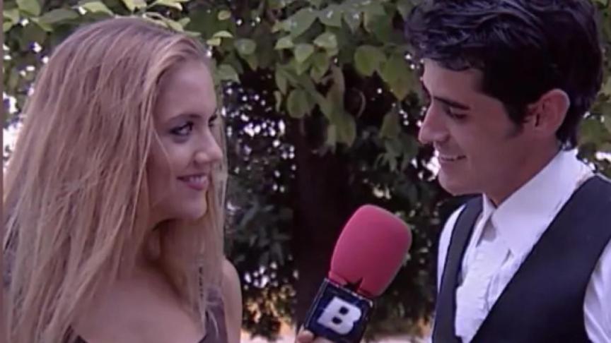 Beatriz entrevistando a su hoy marido en 2007.