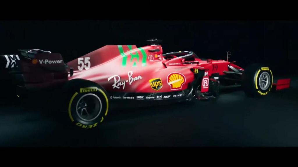 Las imágenes del Ferrari SF21 de Carlos Sainz y Charles Leclerc