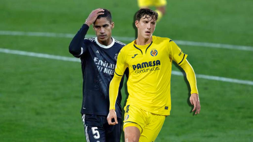 Varane y Pau Torres, en un fotomontaje