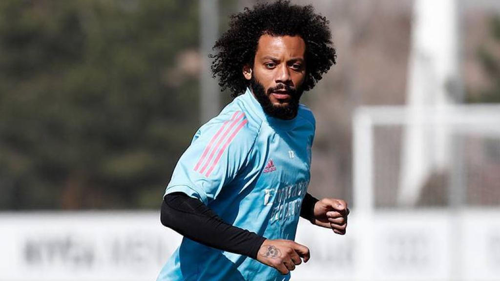 Marcelo, durante un entrenamiento con el Real Marid