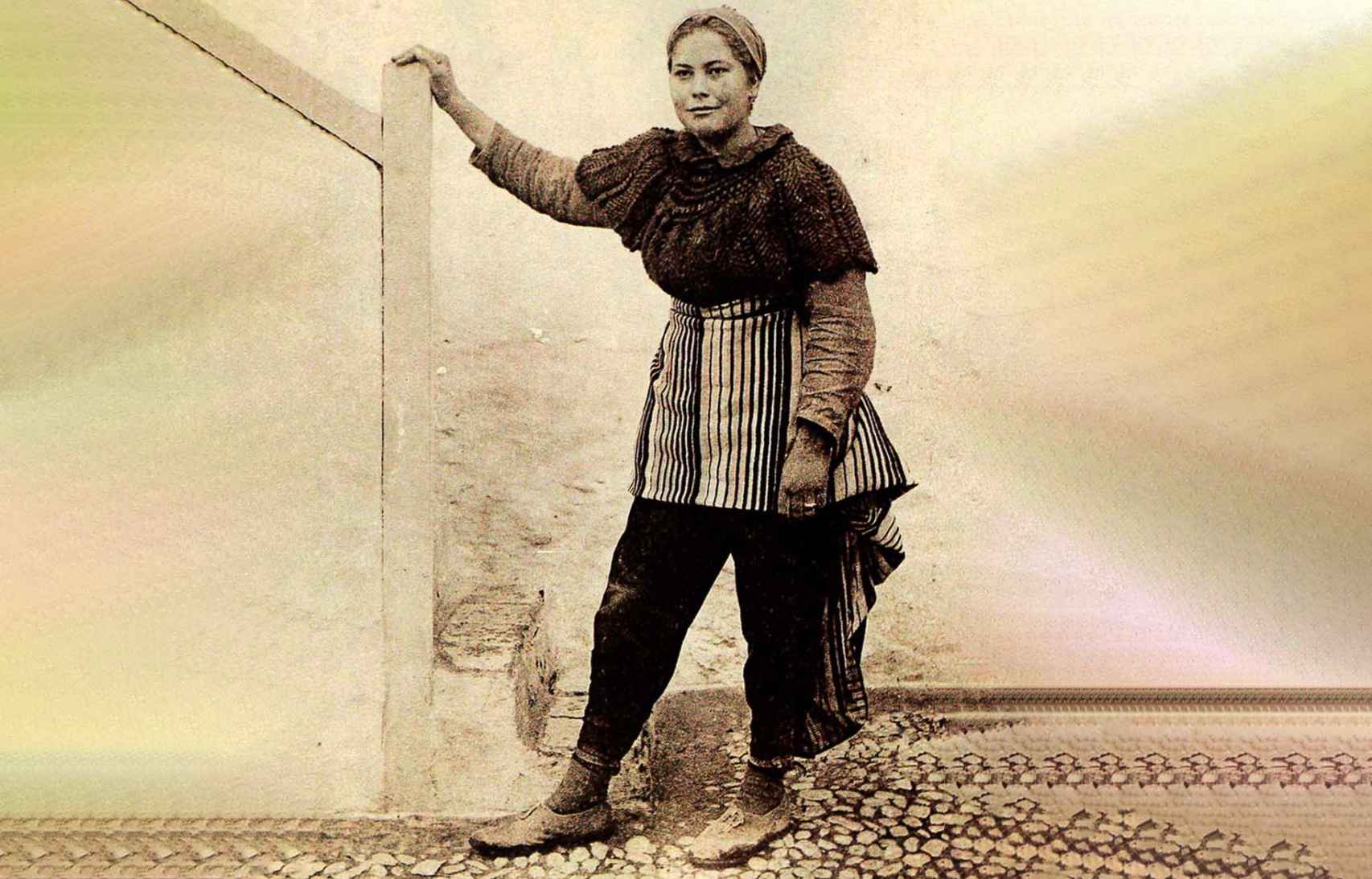 Mujer con pantalones en Tomelloso.