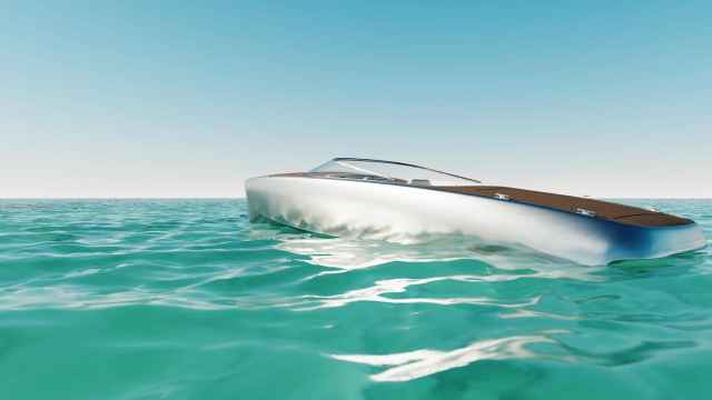 Sarvo 37: el impresionante barco eléctrico de aluminio que alcanza 130 km/h