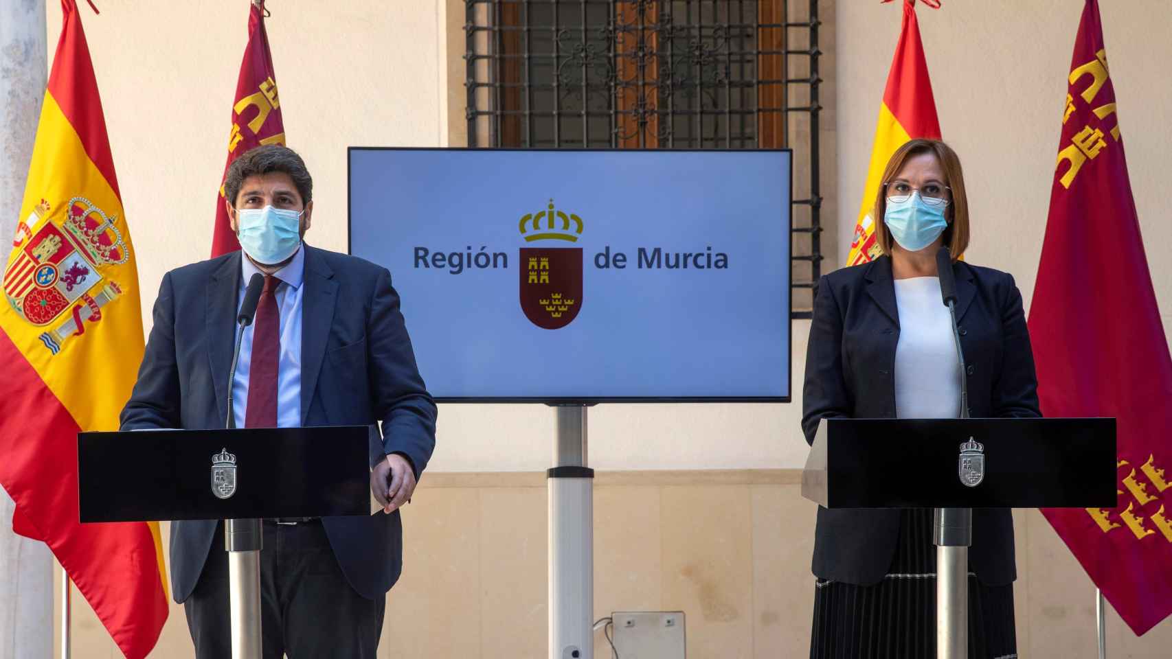 López Miras y la vicepresidenta Isabel Franco, expulsada de Ciudadanos.