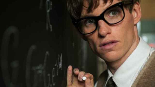 Benedict Cumberbatch interpreta a Hawking en 'La teoría del todo'