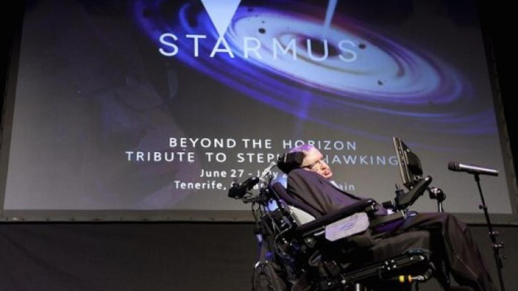 Stephen Hawking durante su conferencia, 'Breve historia de mi vida', en el Festival Starmus / SINC