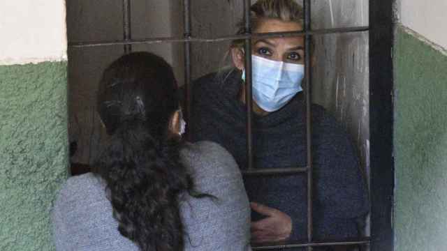 La expresidenta interina Jeanine Áñez en una celda en La Paz, Bolivia, tras ser detenida.