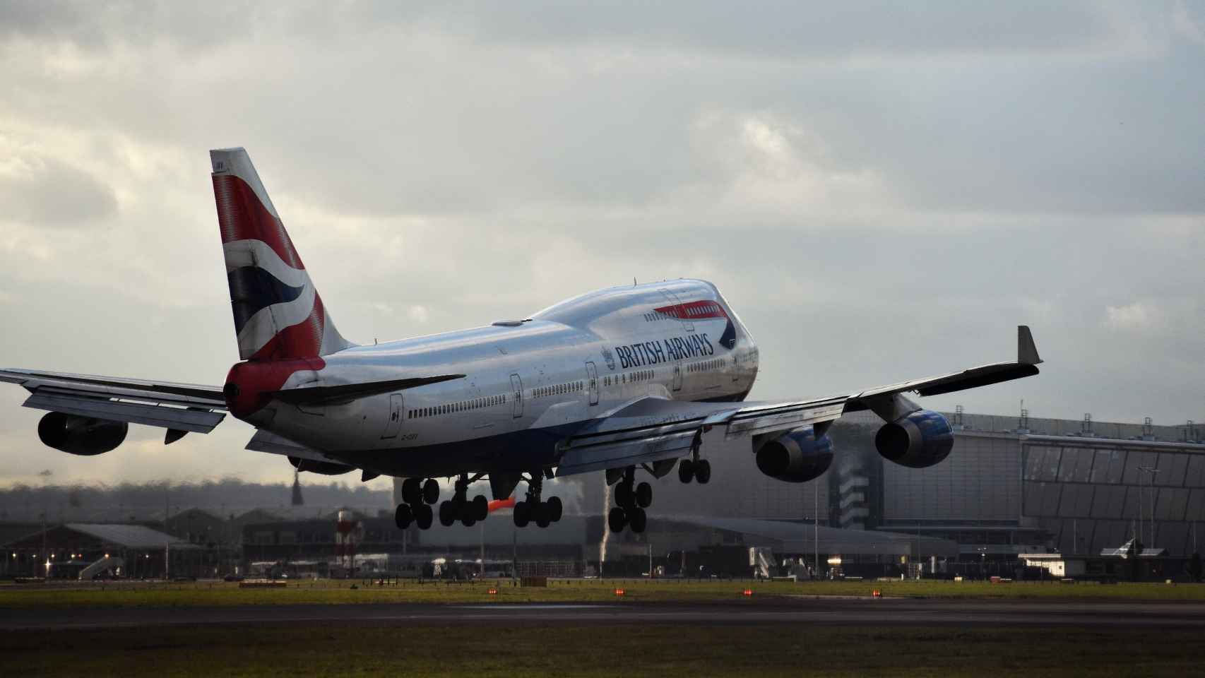 Aterrizaje de un Boeing 747 de British Airways