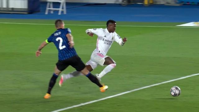 Penalti sobre Vinicius