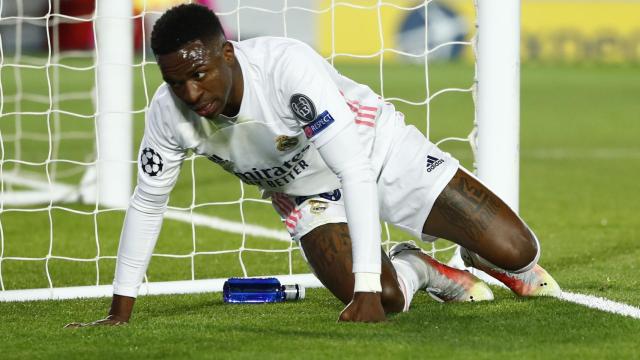 Vinicius durante el partido del Real Madrid contra el Atalanta en Champions