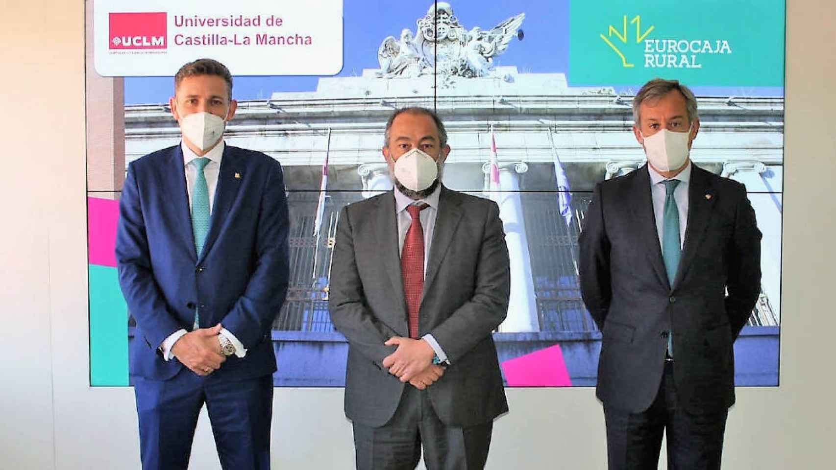 Víctor Manuel Martín, Julián Garde y Javier López, de izquierda a derecha
