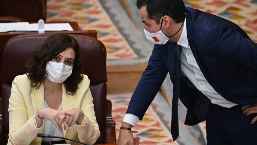 Isabel Díaz Ayuso e Ignacio Aguado en la Asamblea de Madrid.