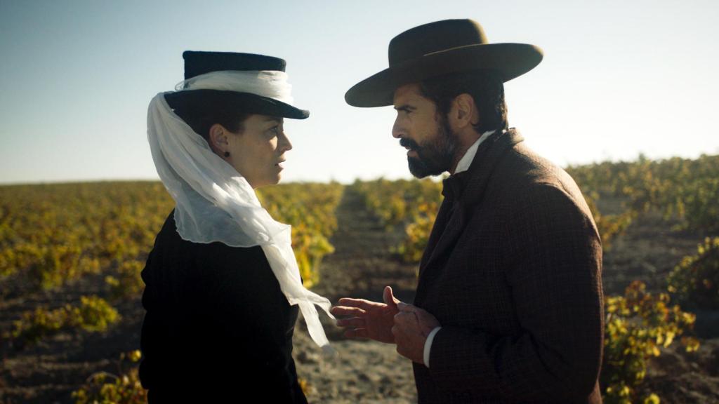 Leonor Watling y Rafael Novoa en un fotograma de 'La templanza'.