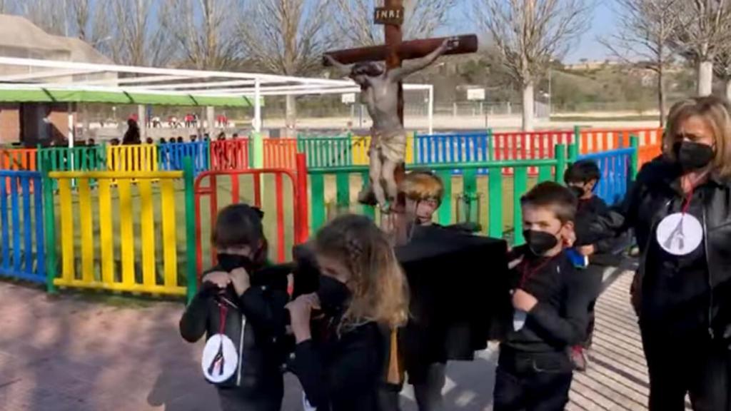 Procesion corazon de maria zamora