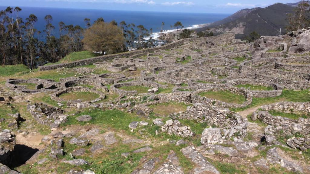Rincones de Galicia: Santa Trega, el monte sagrado que custodia un castro