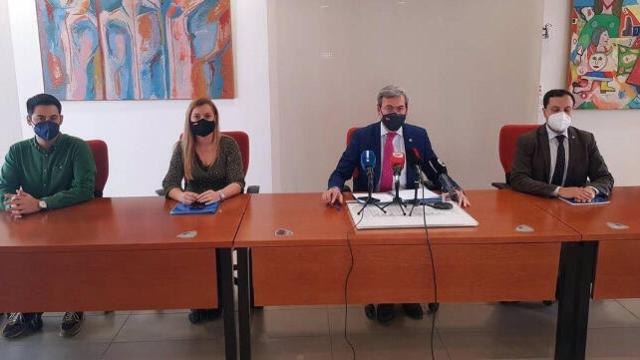 El concejal del PP en el Ayuntamiento de Alcázar de San Juan (Ciudad Real), Diego Ortega, anuncia su renuncia. Foto: Europa Press