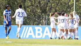 El Real Madrid Femenino celebra un gol contra el Deportivo