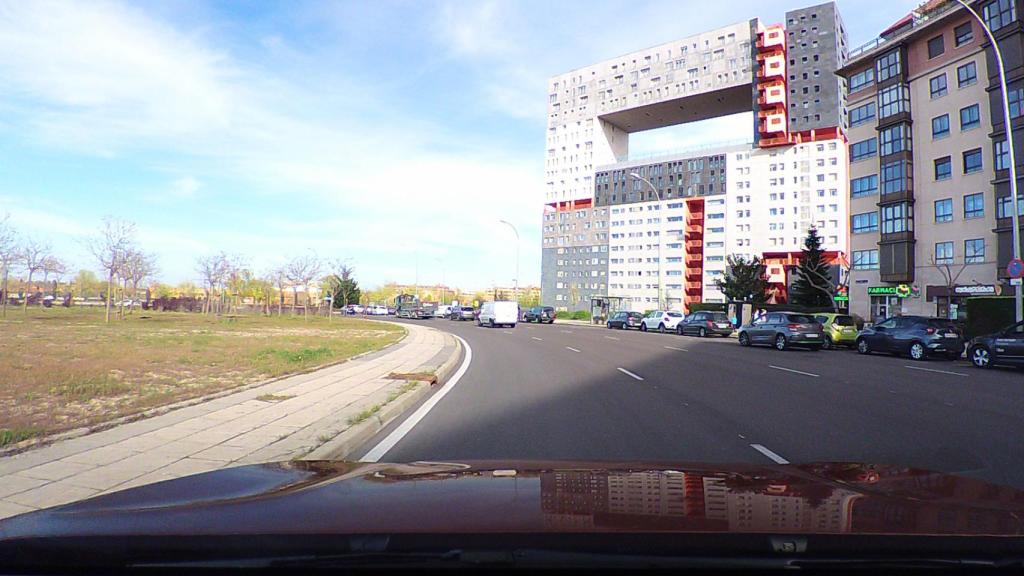 Imagen tomada por el autor de esta noticia con la cámara de Citroën en los alrededores de Madrid.