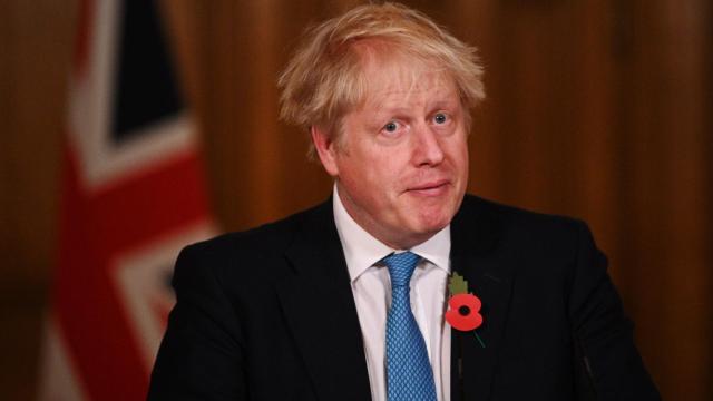 Boris Johnson, durante una reunión por el coronavirus, en Londres.