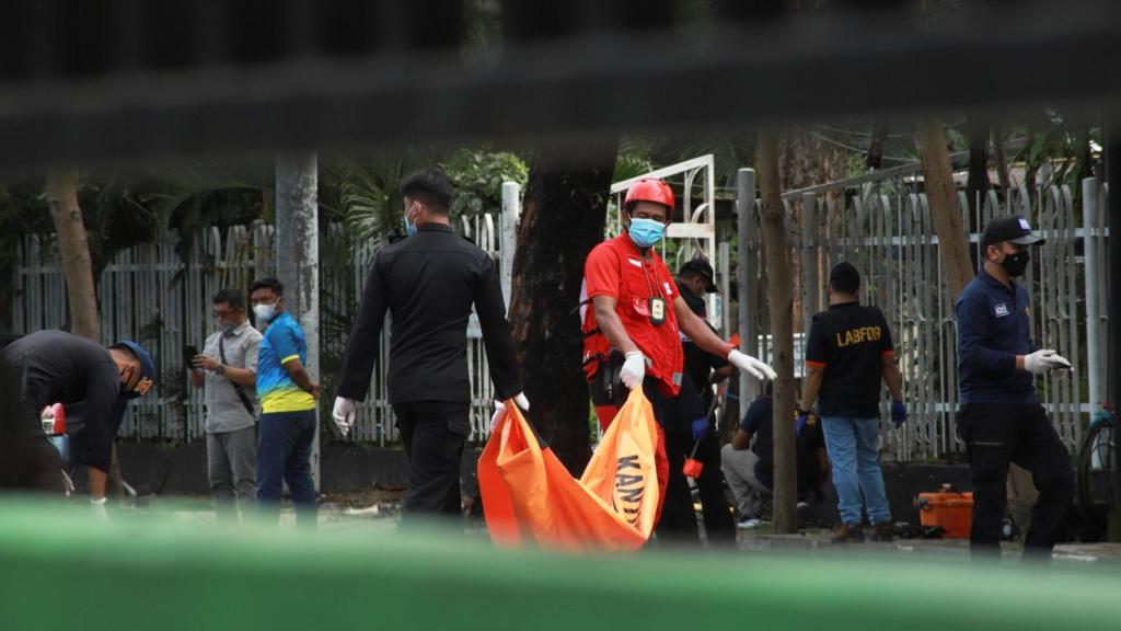 Al menos un muerto y nueve heridos en la explosión en una iglesia en Indonesia