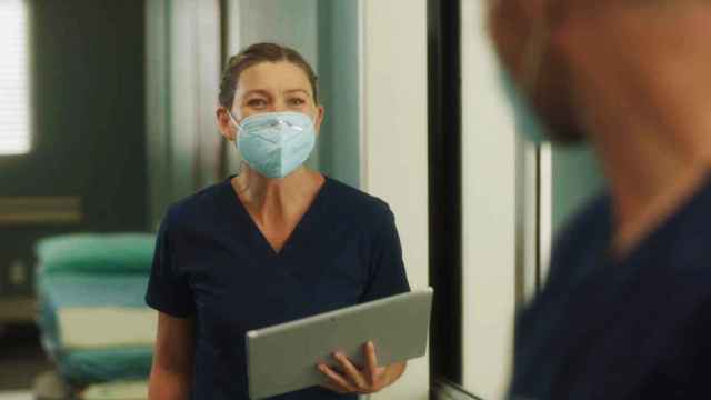 Meredith Grey en el episodio 17x01 de 'Anatomía de Grey'.
