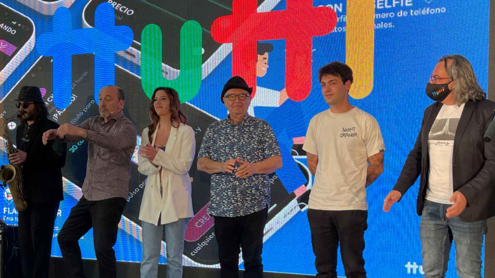 Presentación de Ttutti en Vigo, conducida por Manuel Manquiña y Carlos Veleiro.