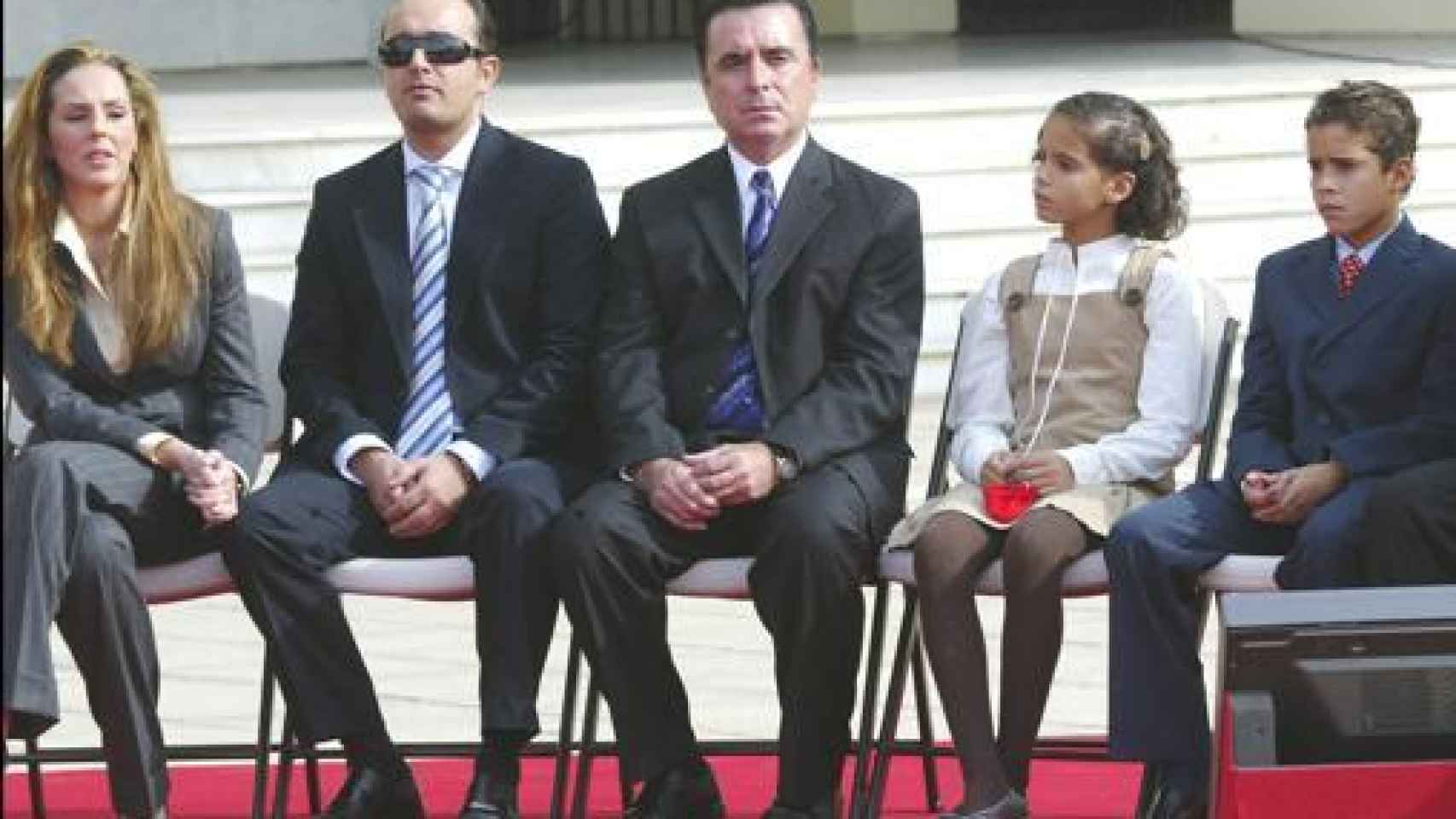 Rocío y Fidel, junto a Ortega Cano y sus hijos, Gloria Camila y José Fernando.