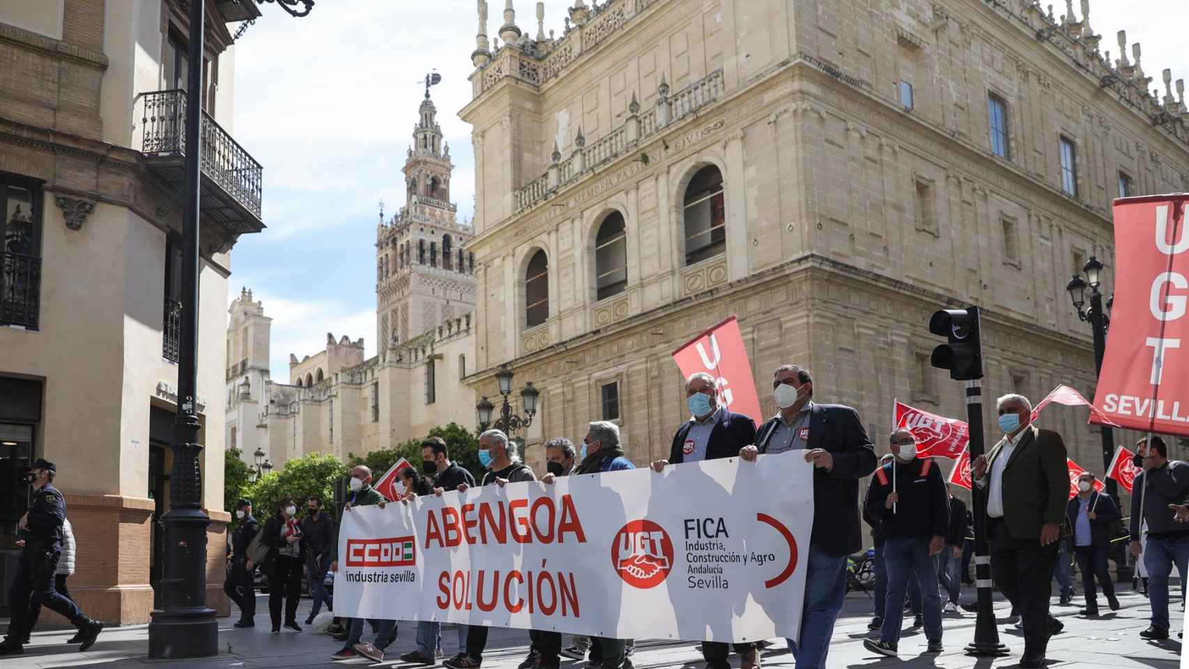 Imagen de archivo de una manifestación de los trabajadores de Abengoa en el centro de la ciudad de Sevilla.