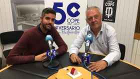 Antonio Estévez presenta los deportes locales de COPE con Santi Peón