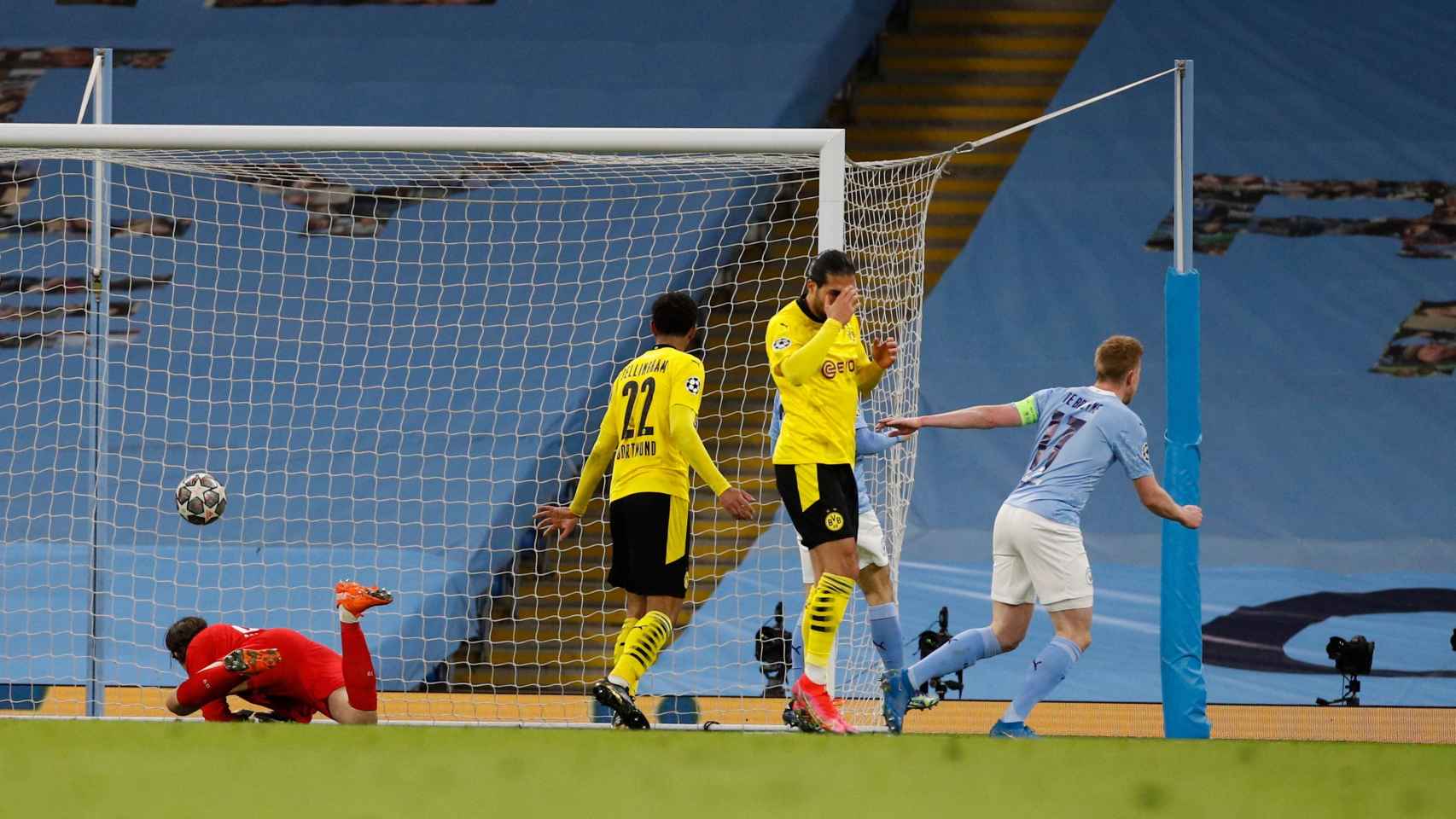 De Bruyne celebra su gol en el Manchester City - Dortmund